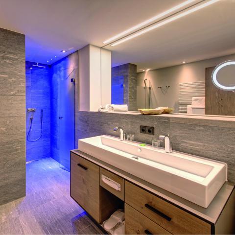 Innenarchitektur Design Tirol Suite Bad