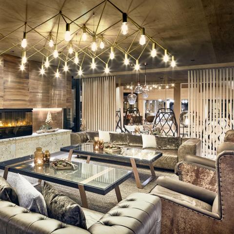 Speiseraum Wellnesshotel Innenarchitektur Tirol