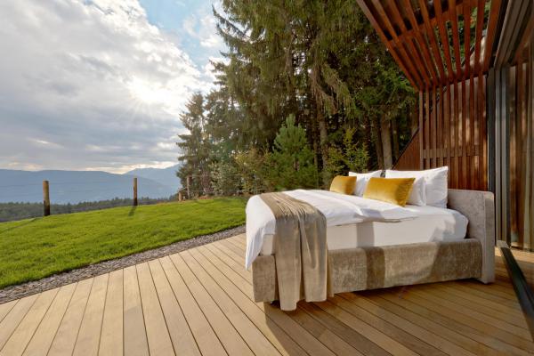 Außenbett Wellness Südtirol Design