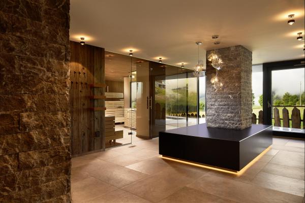 Detail Wellness Ruheraum Innenarchitektur Tirol