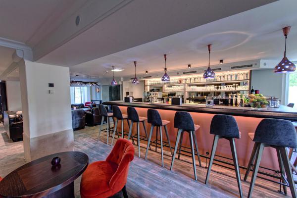 Innenarchitektur Design Tirol Bar