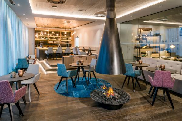 Wellness Hotel Innenarchitektur köck + bachler Lounge